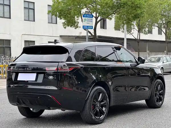 Land Rover Range Rover Velar 2023