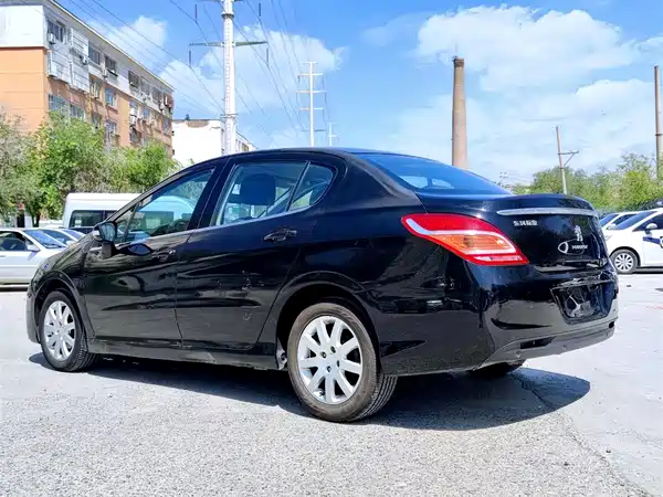 Peugeot 308 2013