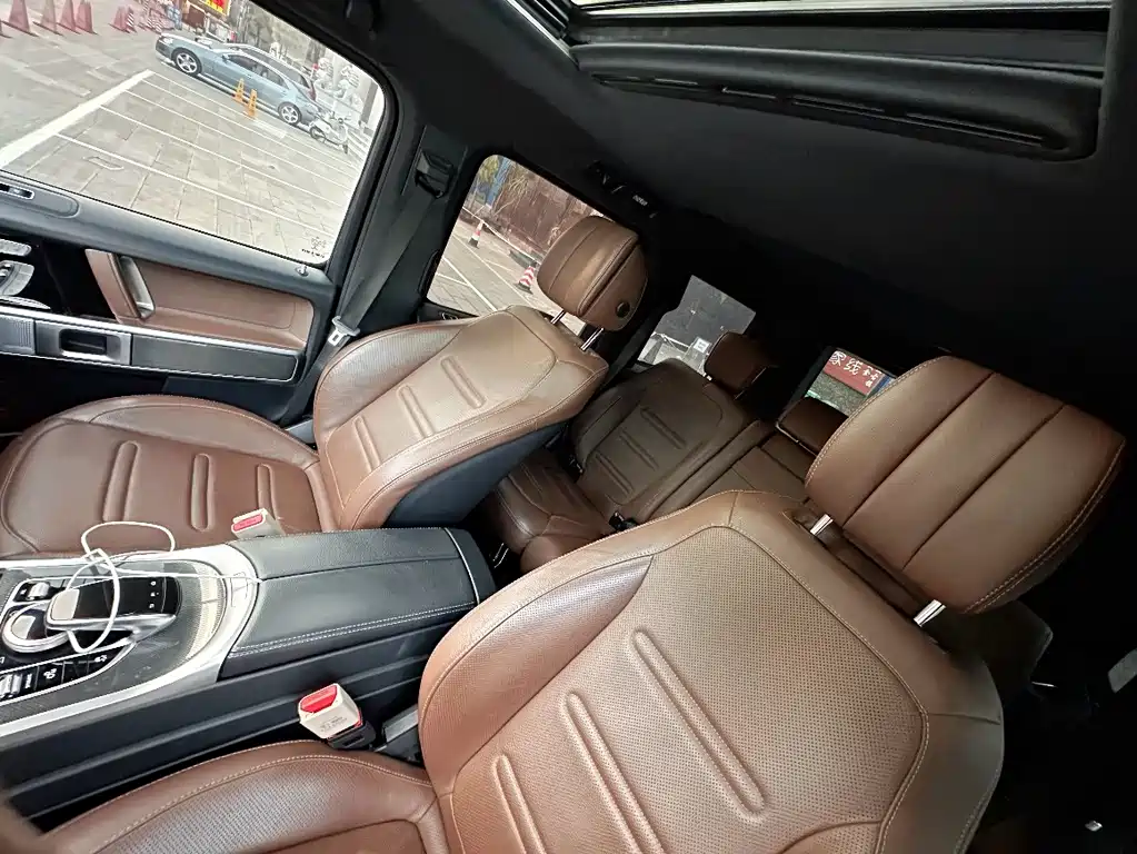 Mercedes-Benz G-Class 2019 — фото 12