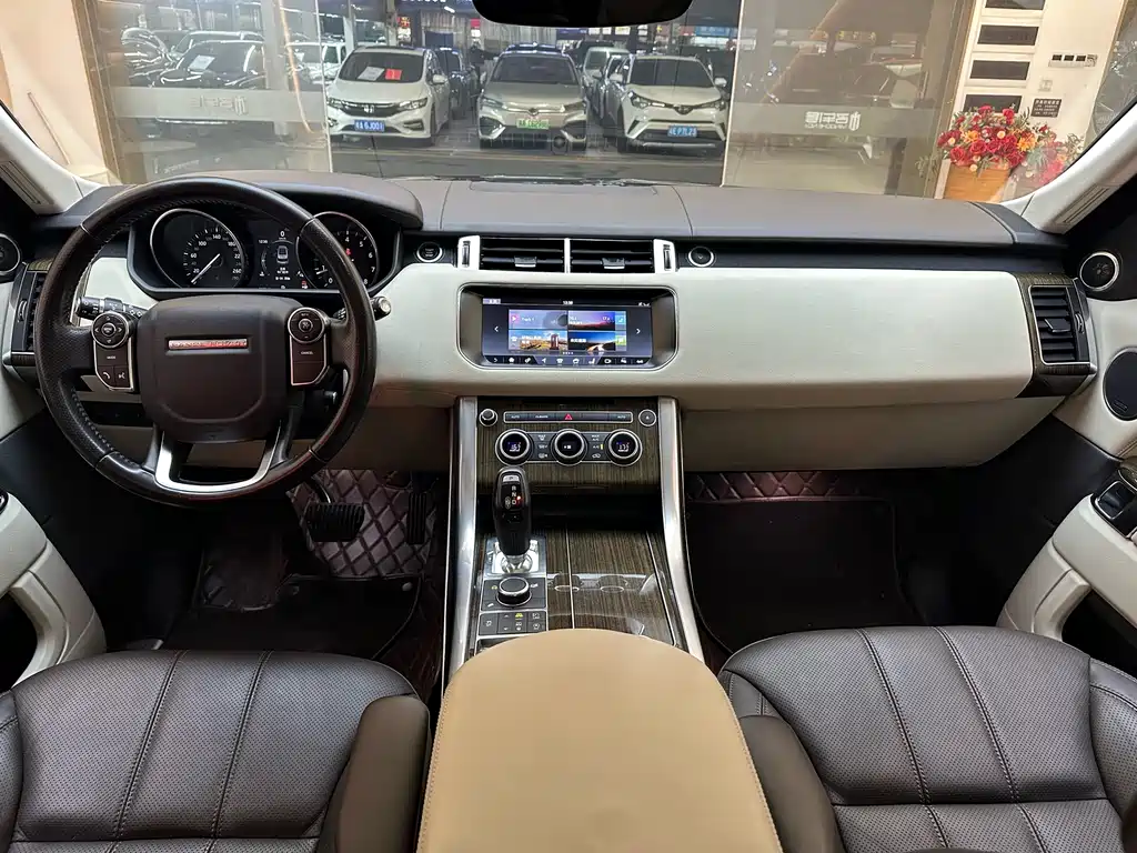 Land Rover Sport 2017 — фото 19