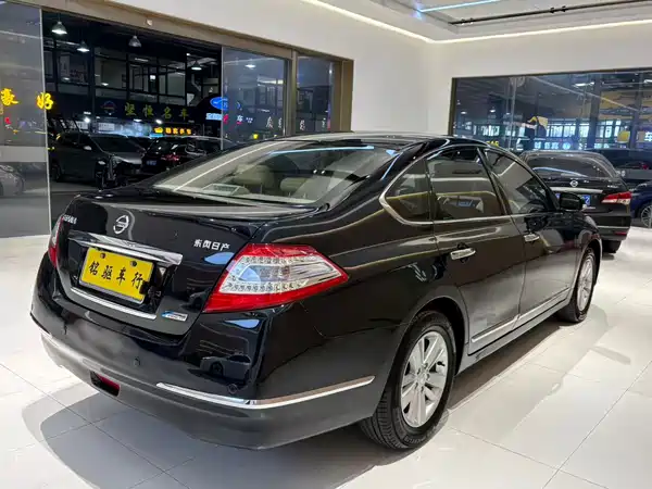 Nissan Teana 2011