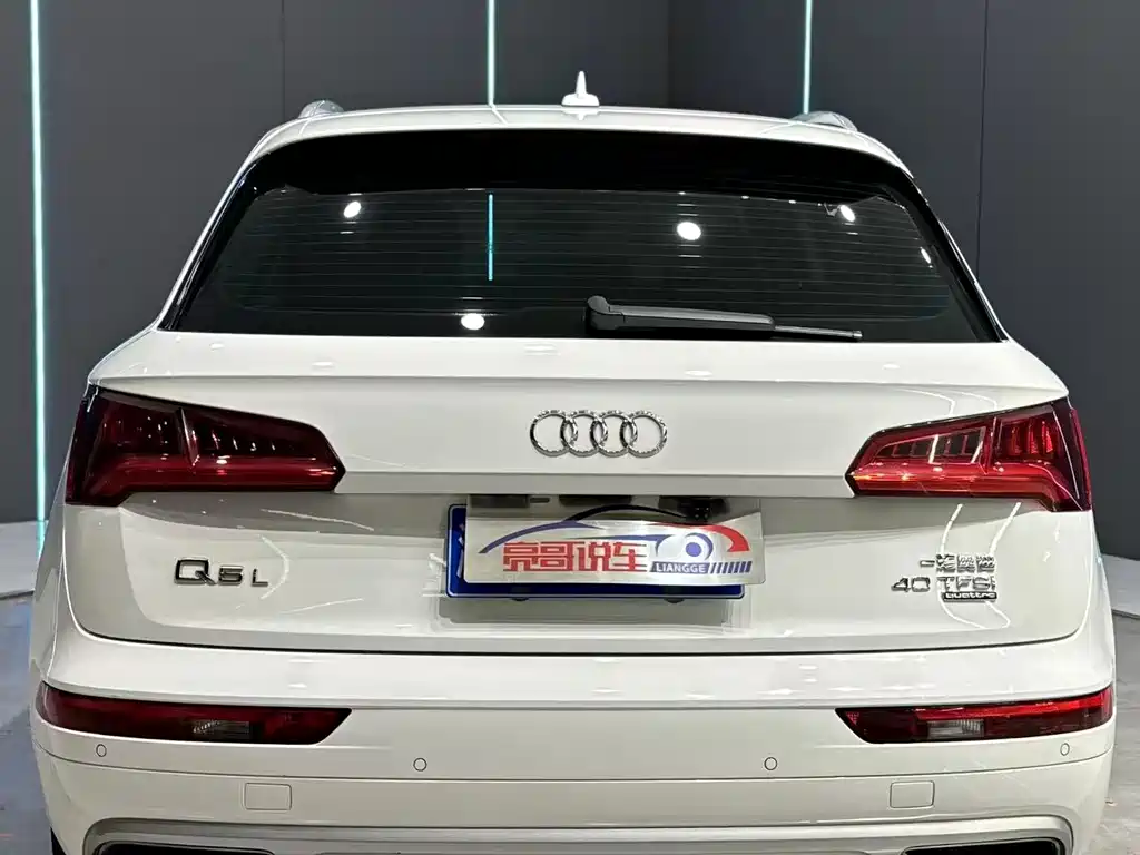 Audi Q5L 2019 — фото 7