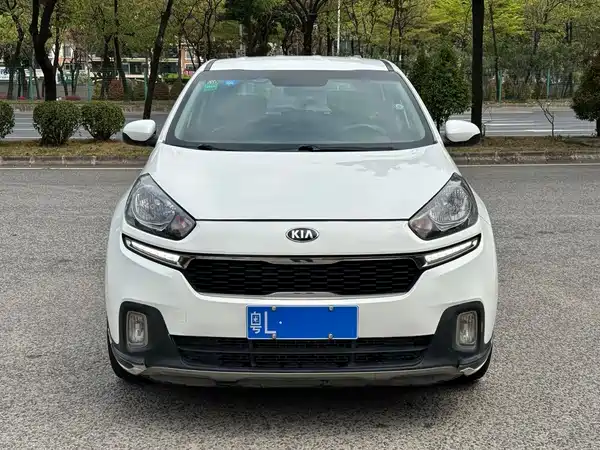 Kia KX3 2015