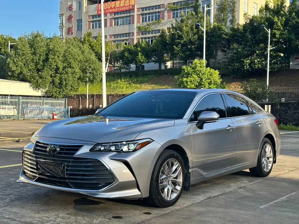 Toyota Avalon 2020