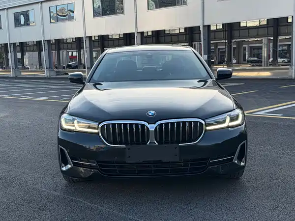BMW 5 Series 2022