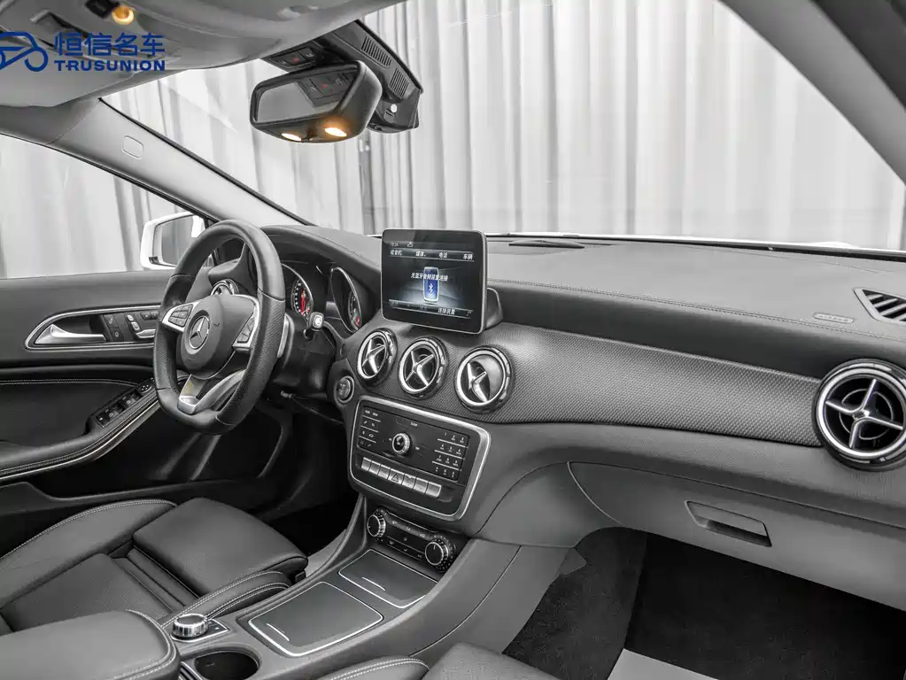 Mercedes-Benz GLA 2019 — фото 14