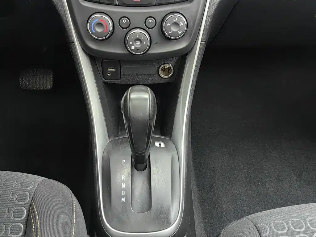 Chevrolet Trax 2017 — фото 13