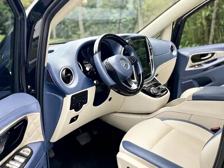 Mercedes-Benz Vito 2020 — фото 11