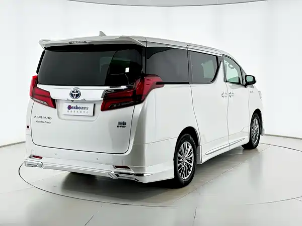 Toyota Vellfire 2020