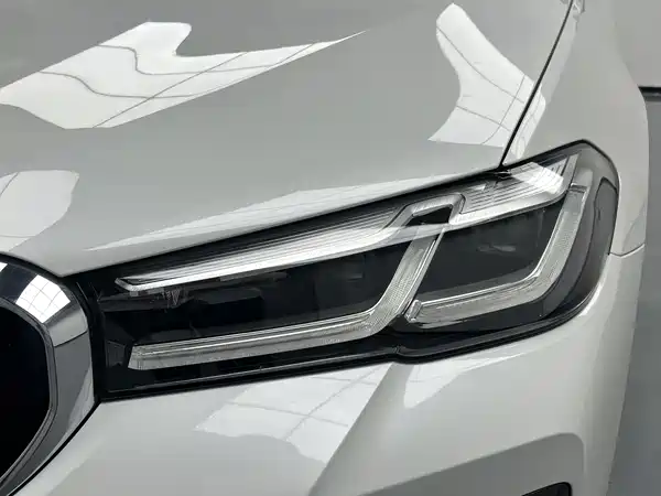 BMW 5 Series 2022