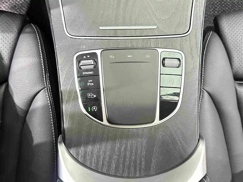 Mercedes-Benz C-Class 2020 — фото 10