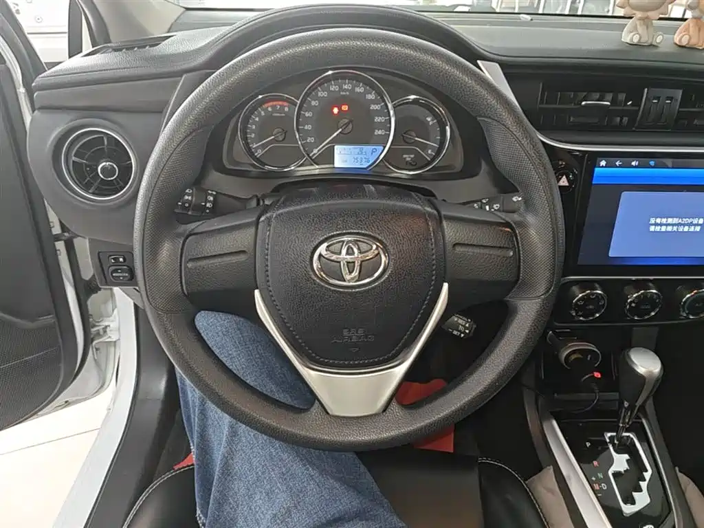 Toyota Corolla 2019 — фото 11