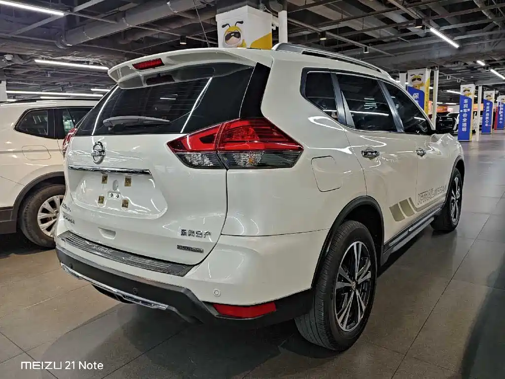 Nissan X-Trail 2020 — фото 6