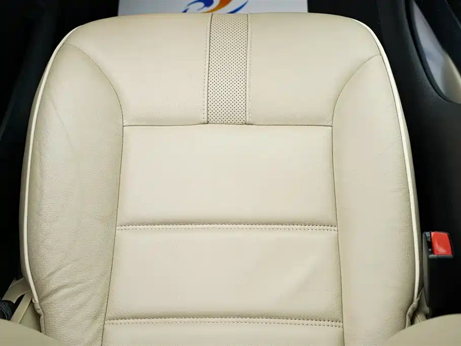Mercedes-Benz R-Class 2015 — фото 15