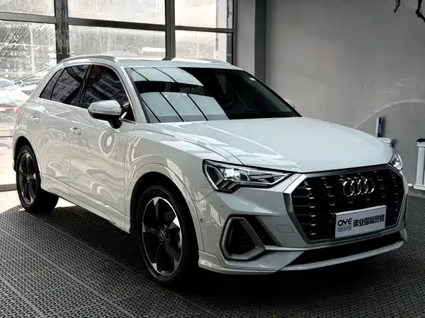 Audi Q3 2022