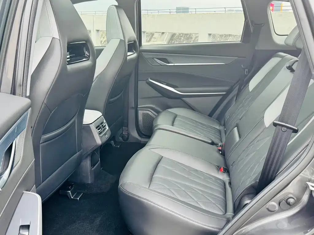Changan CS75 PLUS 2025 — фото 10
