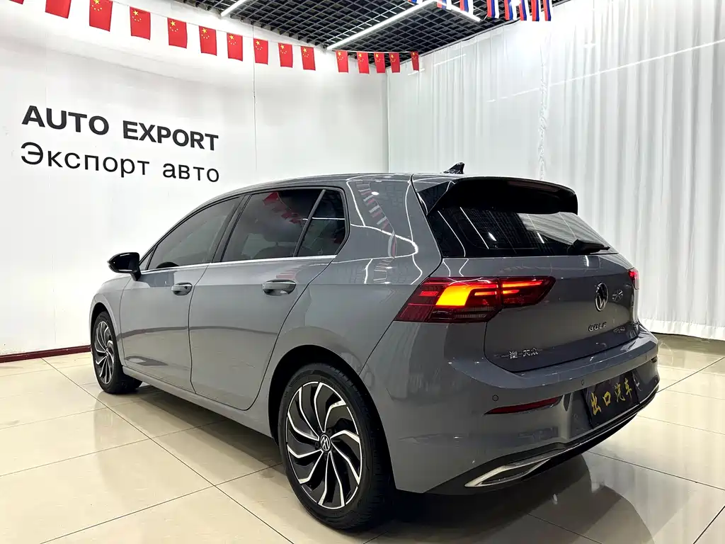 Volkswagen Golf 2022