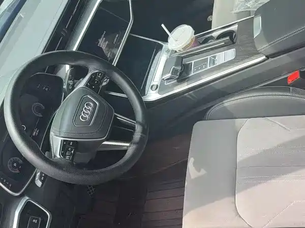 Audi A6L 2024