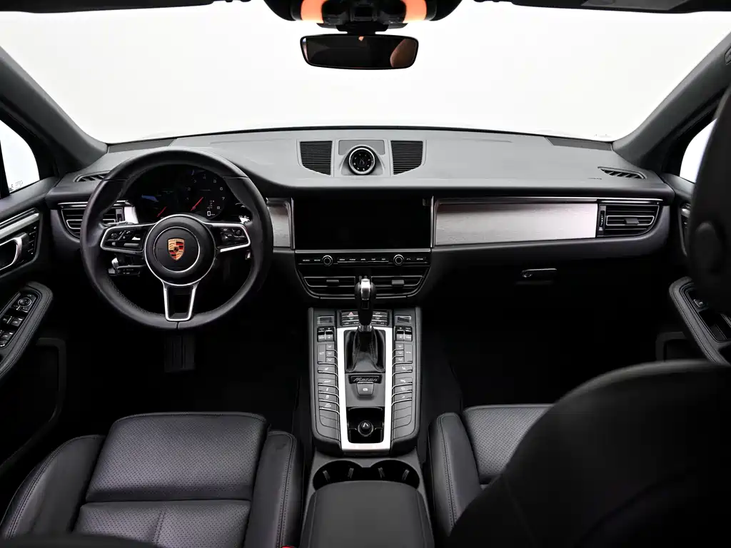 Porsche Macan 2020 — фото 13