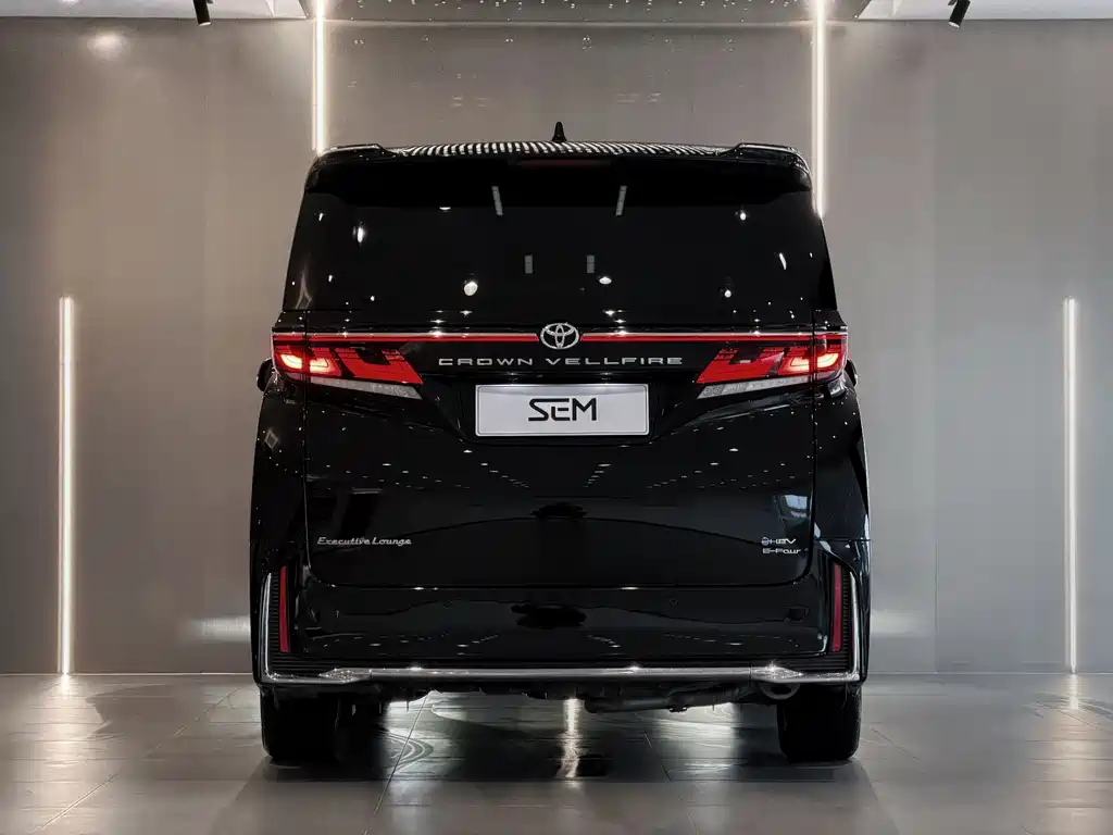Toyota Vellfire 2023 — фото 5