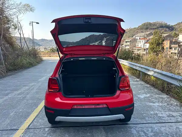 Volkswagen Polo 2016