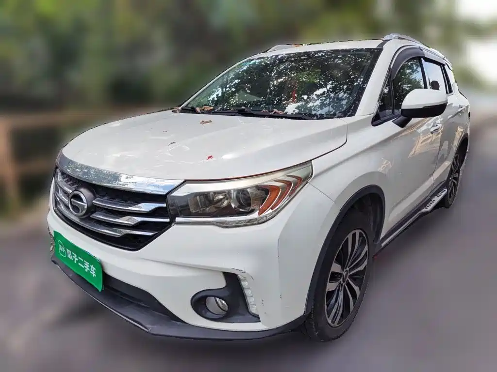 GAC Trumpchi GS4 2017 — фото 1