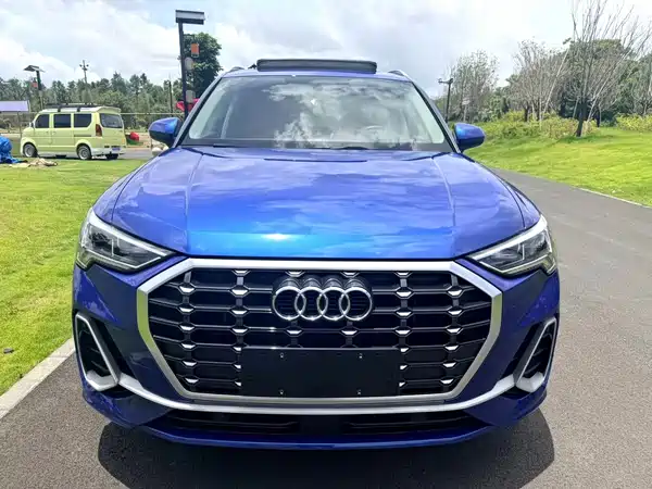 Audi Q3 2022