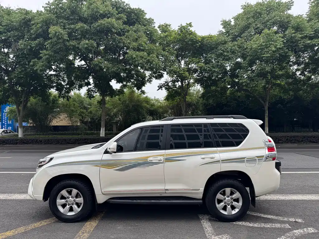 Toyota Prado 2014
