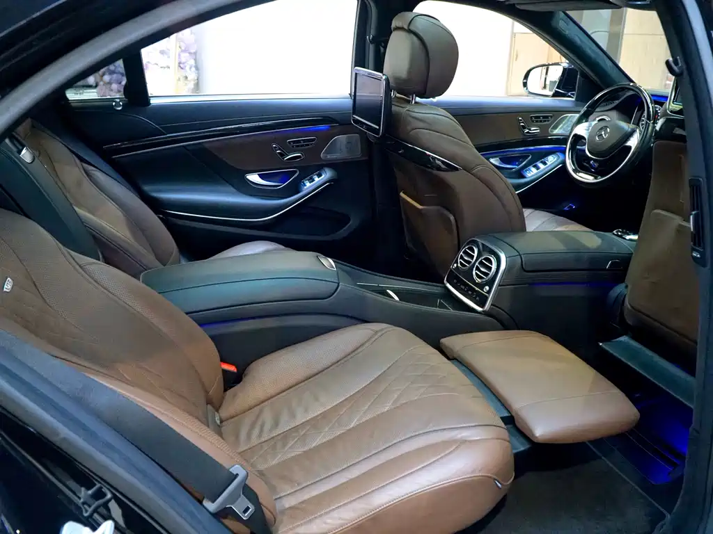 Mercedes-Benz S-Class 2015 — фото 11