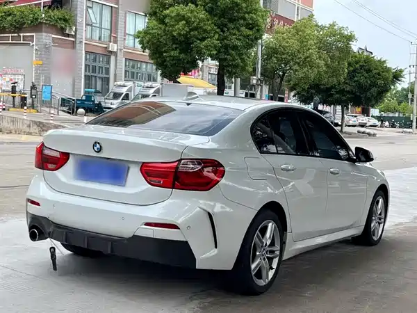BMW 1 Series 2019