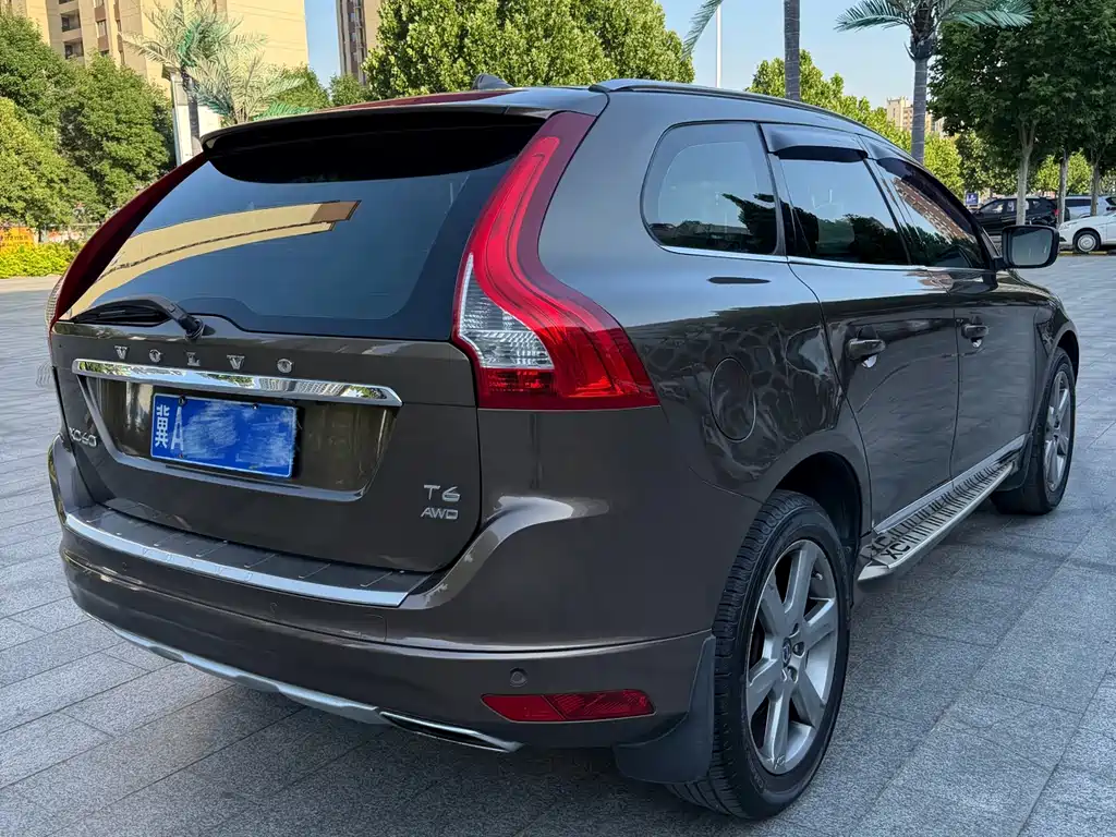 Volvo XC60 2015 — фото 5