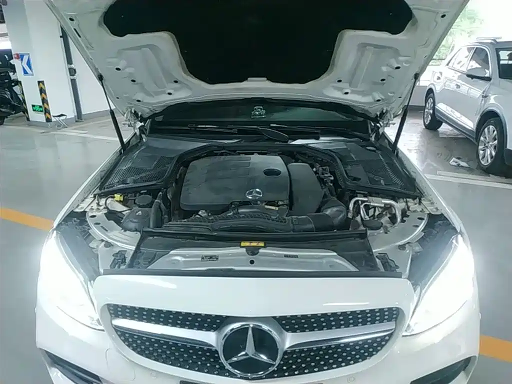 Mercedes-Benz C-Class 2020 — фото 20