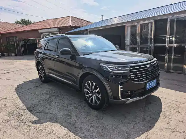 Ford Explorer 2023