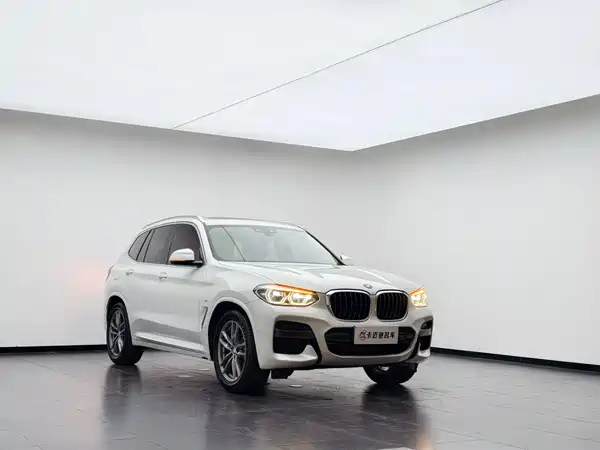 BMW X3 2021