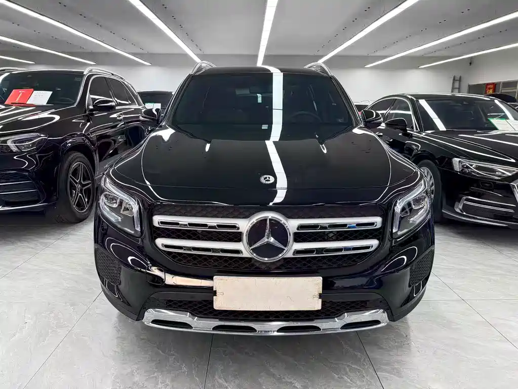 Mercedes-Benz GLB 2022 — фото 2