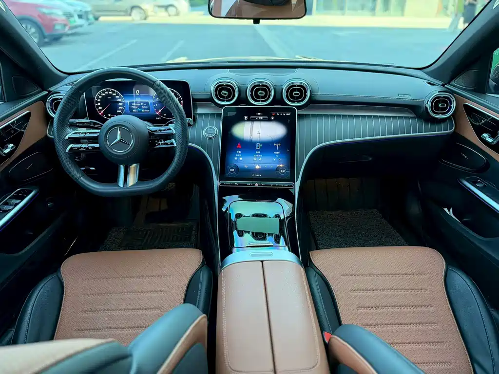 Mercedes-Benz C-Class 2023