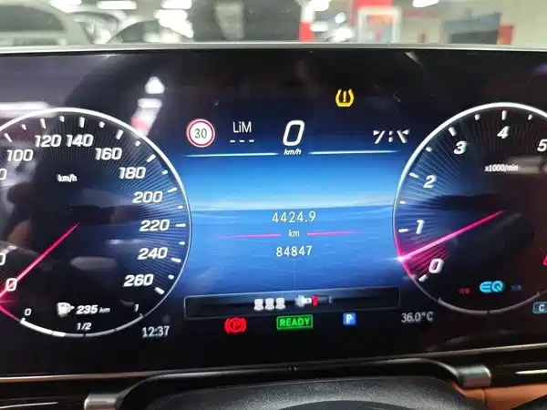 Mercedes-Benz S-Class 2021