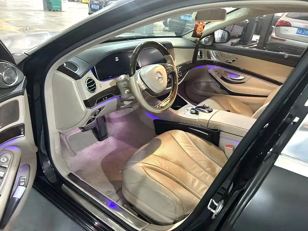 Mercedes-Benz Maybach S-Class 2015