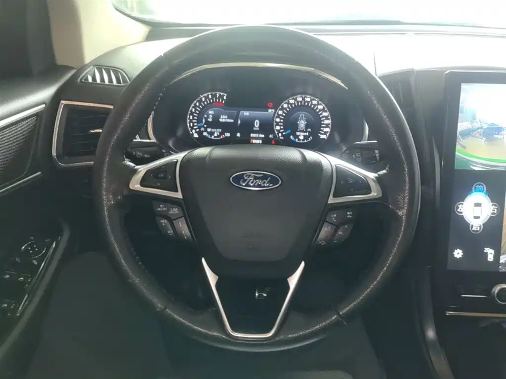 Ford Edge 2020 — фото 11