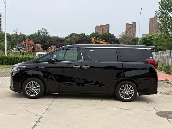 Toyota Alphard 2020