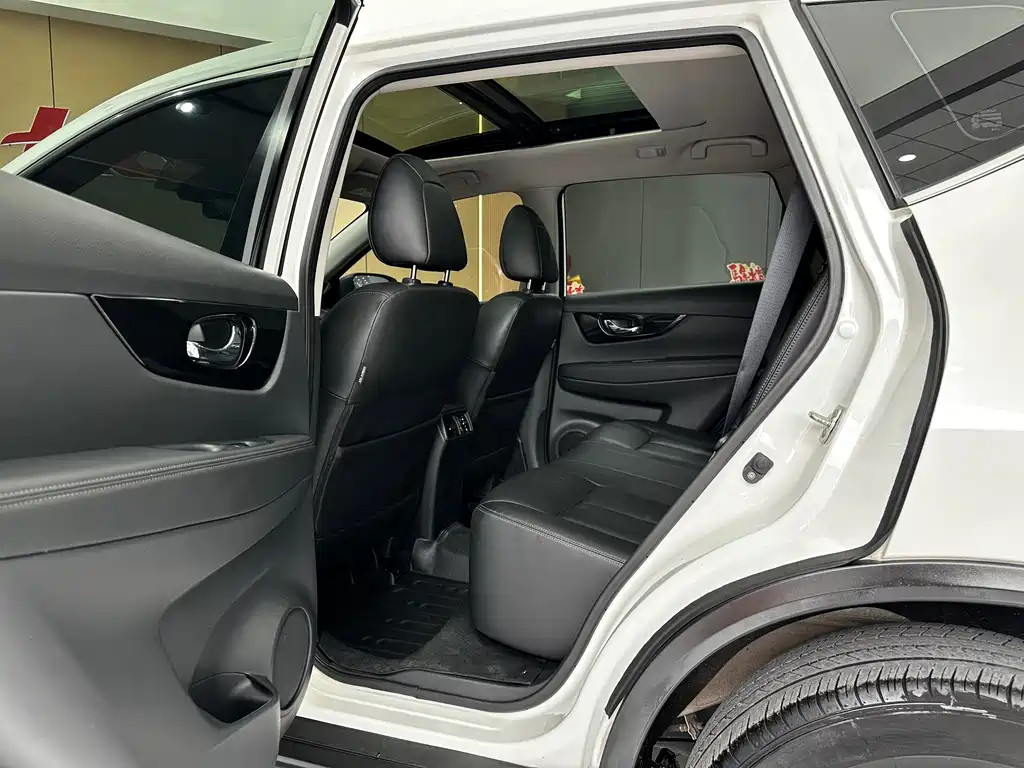 Nissan X-Trail 2021 — фото 10