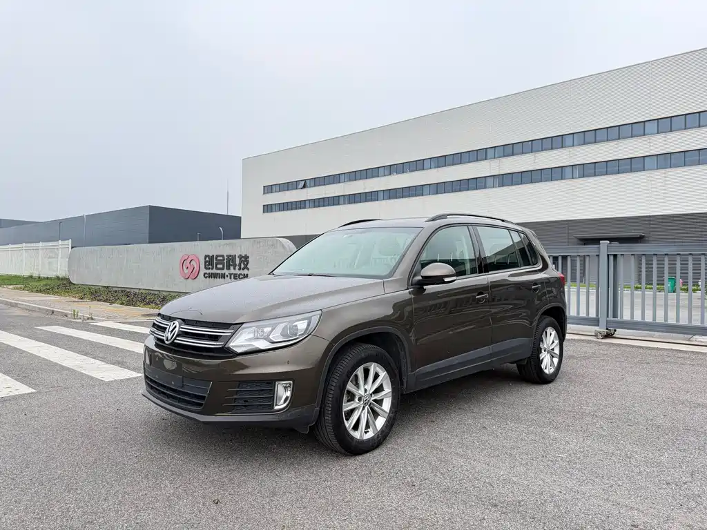 Volkswagen Tiguan 2019 — фото 1