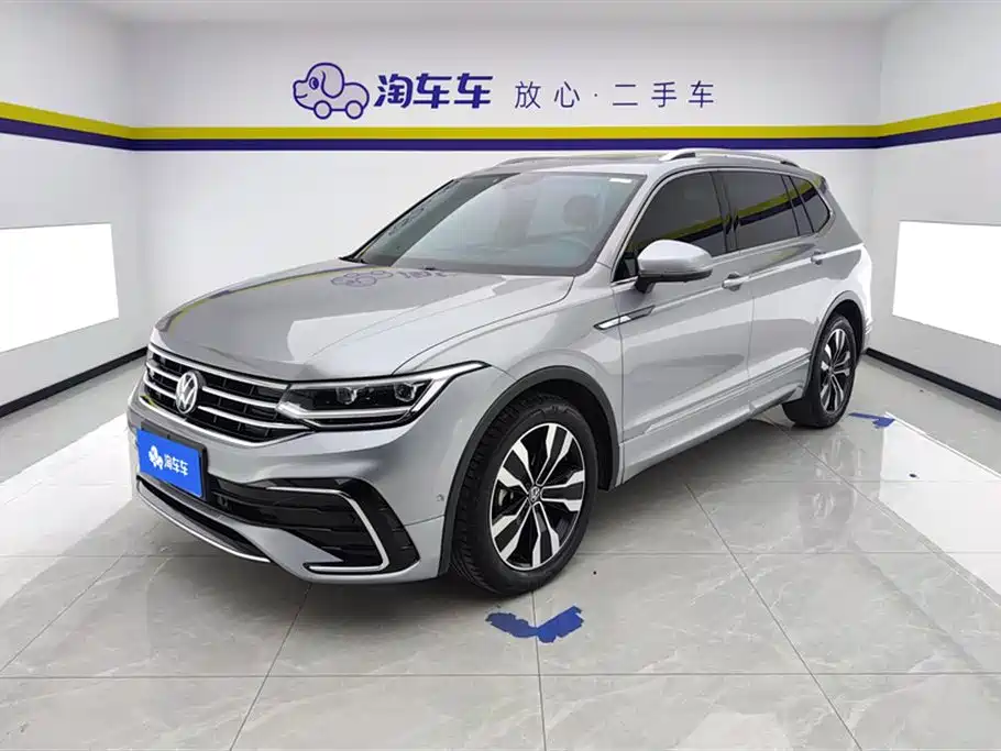 Volkswagen Tiguan L 2022 — фото 1