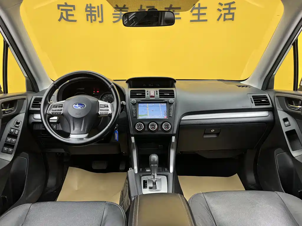 Subaru Forester 2014 — фото 16