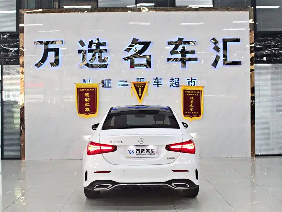 Mercedes-Benz A-Class 2023 — фото 14