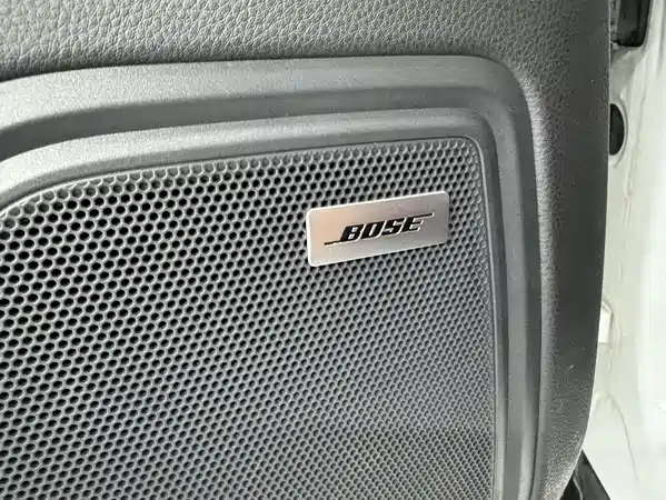 Porsche Macan 2023