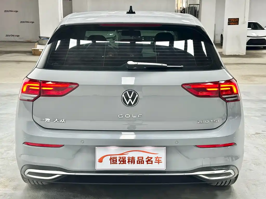 Volkswagen Golf 2022