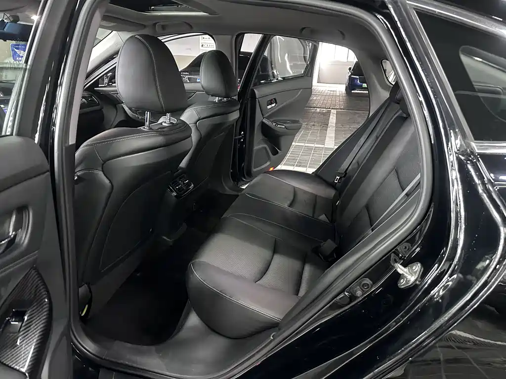 Honda Spirior 2018 — фото 9
