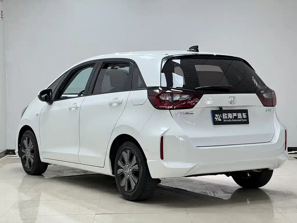 Honda Fit 2023 — фото 4