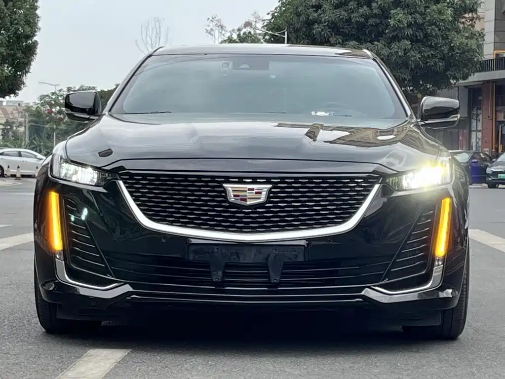Cadillac CT5 2022 — фото 2
